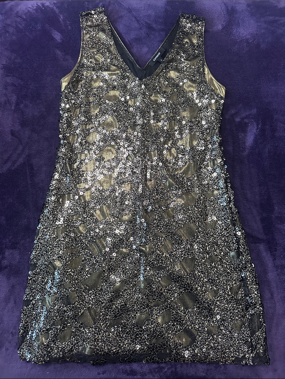 3/10 Express Black and Gold Sequin V-Neck Dress